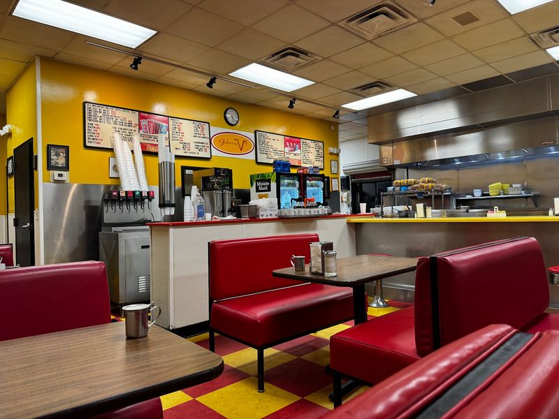 Johnny V's Restaurant, Macon, GA