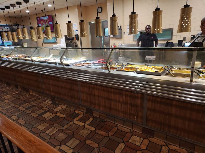 K & W Cafeteria, Winston-Salem, North Carolina