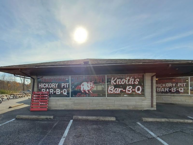 Knoth's Bar-B-Que, Lake City, Grand Rivers, KY Knoth's Bar-B-Que, Lake City, Grand Rivers, KY
