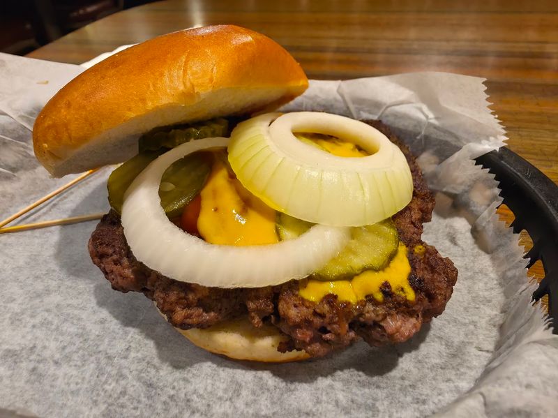 Kolossal Choices and Other Burger Builds