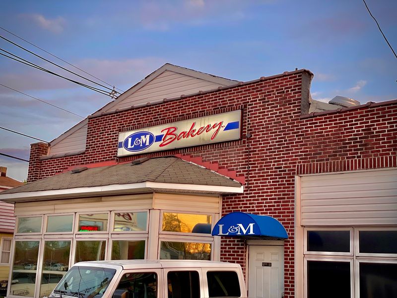 L & M Bakery, Delran, NJ