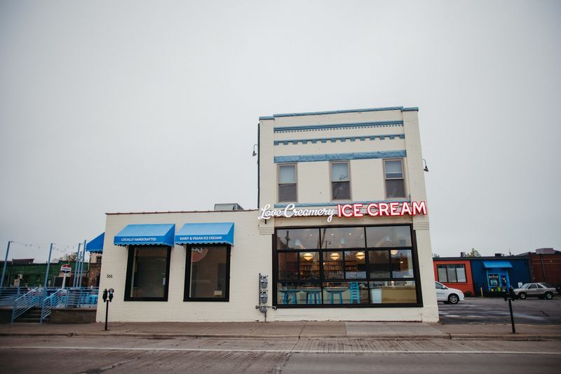 Lakewalk Ice Cream Spots, Duluth, Minnesota