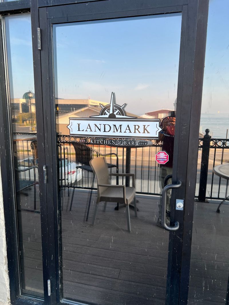 Landmark Kitchen and Bar of Sandusky, OH, Sandusky, OH Landmark Kitchen and Bar of Sandusky, OH, Sandusky, OH