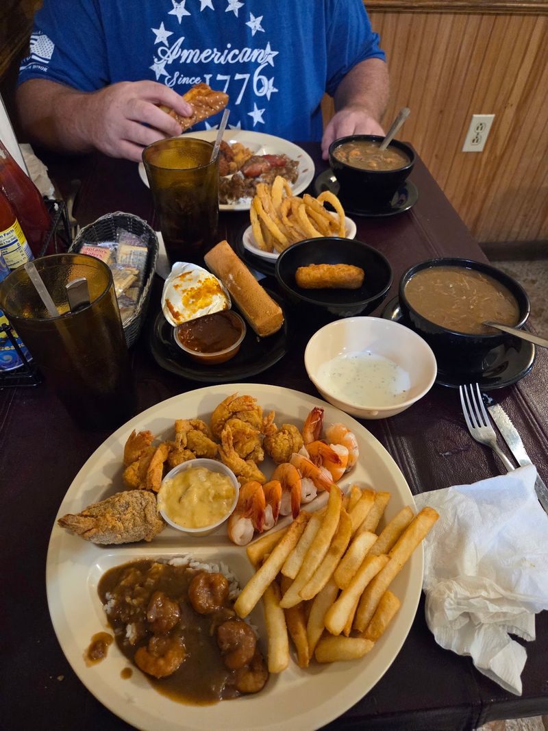 Landry's Seafood, Pierre Part, LA