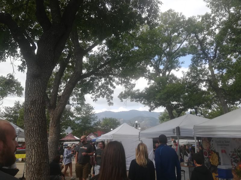 Live Music and Good Vibes