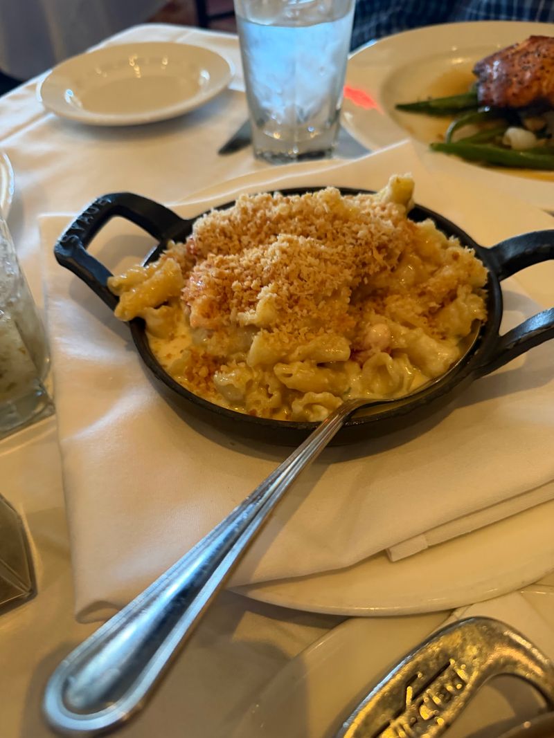 Lobster Mac, Creamed Spinach and Other Side Stars
