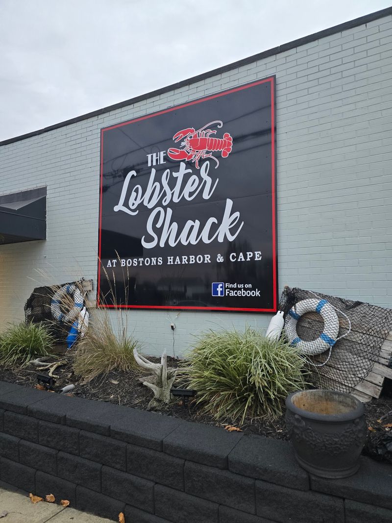 Lobster Shack At Bostons Harbor & Cape, Jeannette, PA