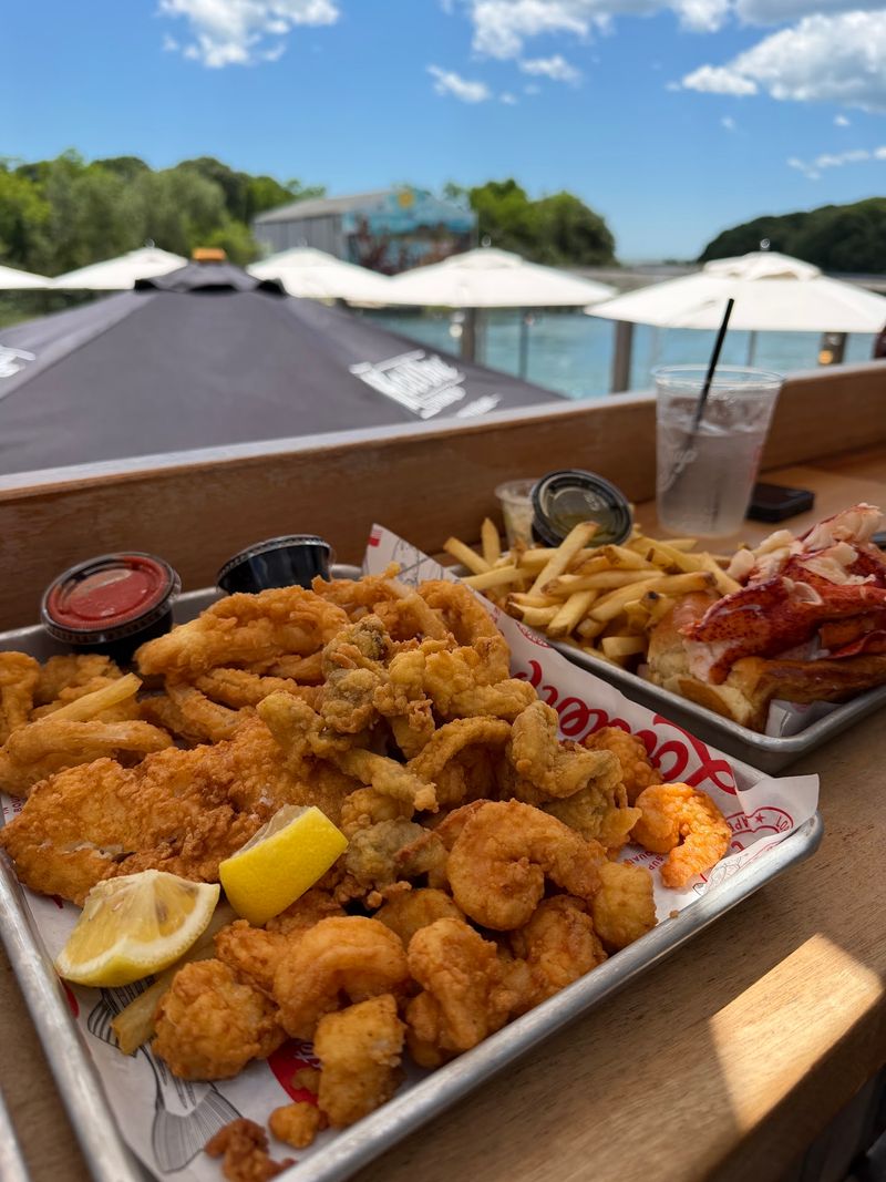 Lobster Trap Restaurant & Fish Market, Bourne, MA