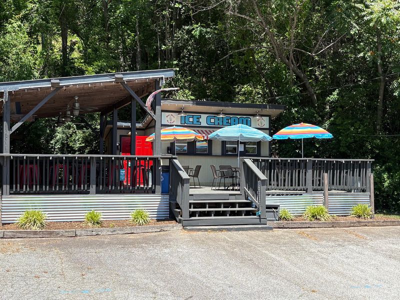 Local Cafes and Ice Cream Stops, Lake Lure, NC Local Cafes and Ice Cream Stops, Lake Lure, NC