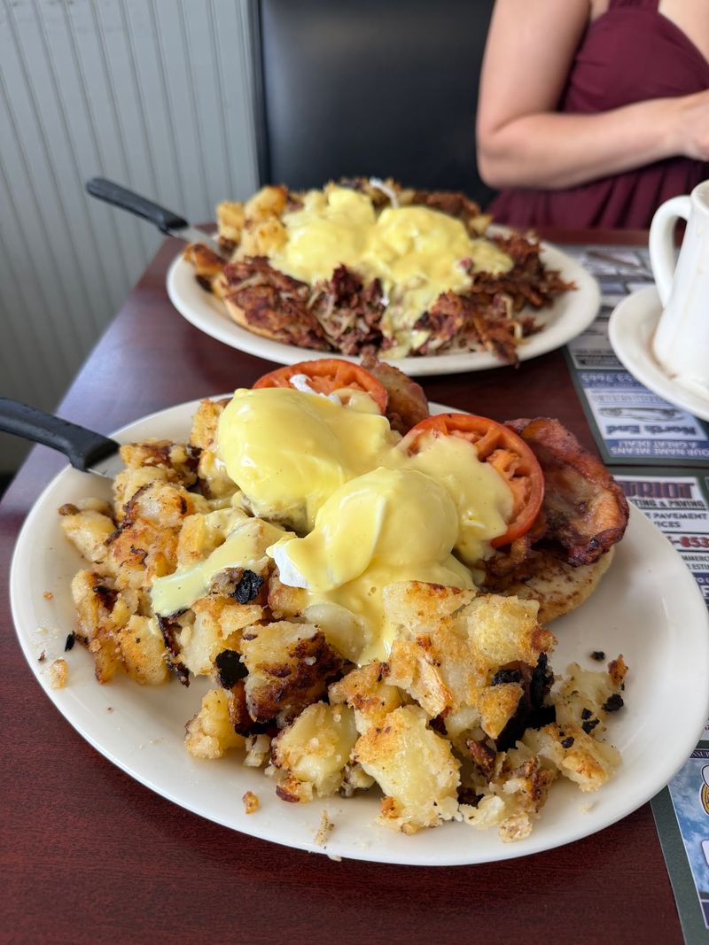 Lou Roc's Diner, Worcester, MA