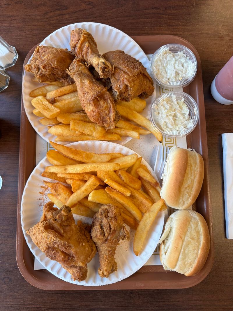 Louie’s Famous Fried Chicken, Walkersville, MD
