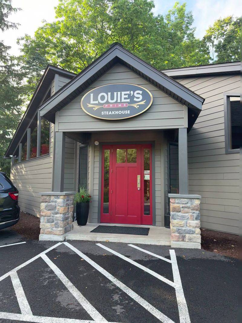 Louie's Prime Steak House, Lake Harmony, PA