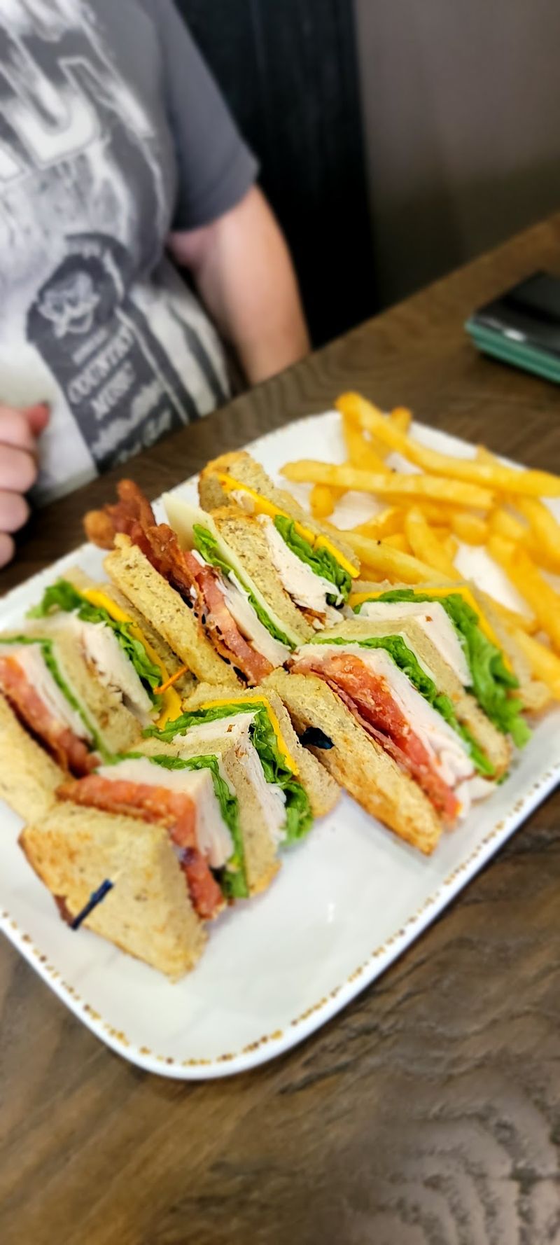 Lunch Worth Sticking Around For Lunch Worth Sticking Around For