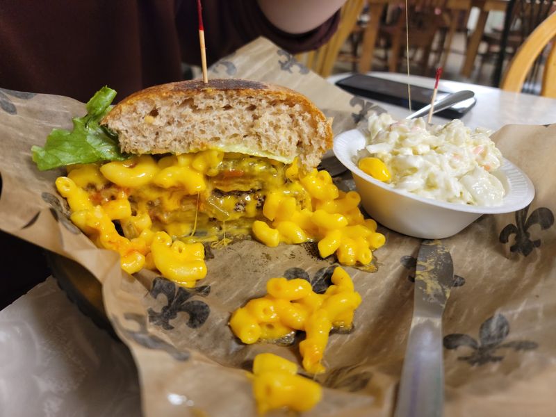 Lunchtime Burgers and Hearty Specials Lunchtime Burgers and Hearty Specials