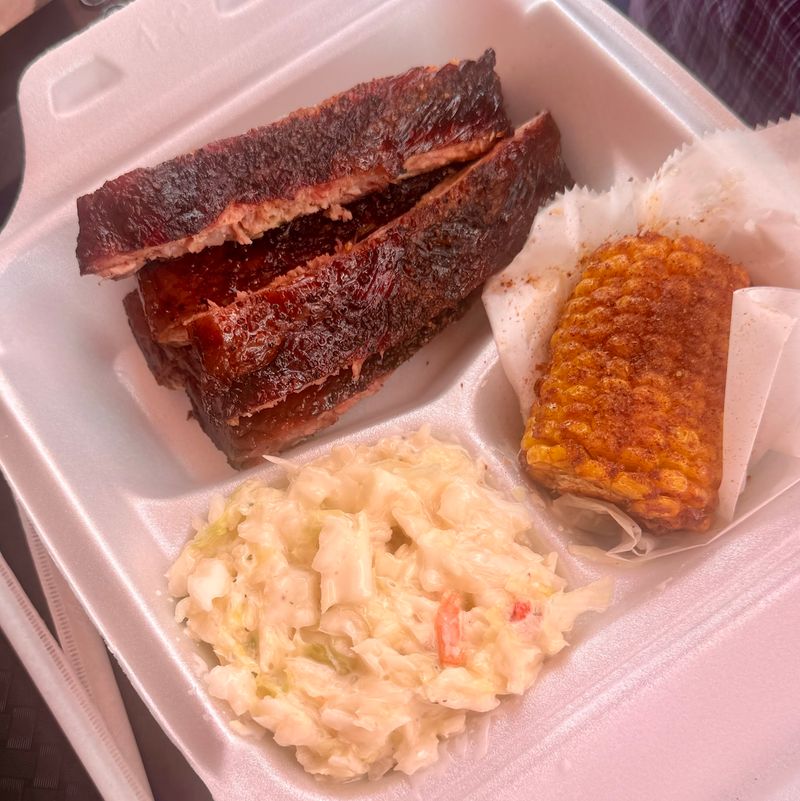 M&M Old Hickory Smokehouse BBQ, Wildwood, FL