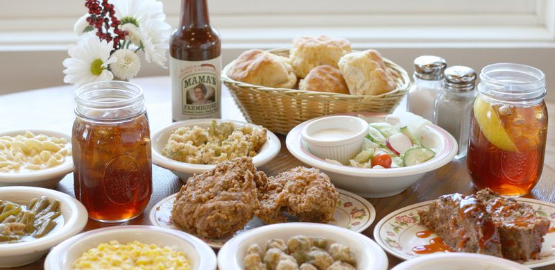 Mama's Farmhouse, Pigeon Forge, TN