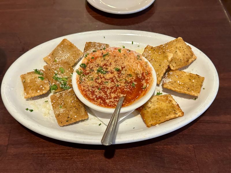 Mama's On The Hill, St. Louis, MO
