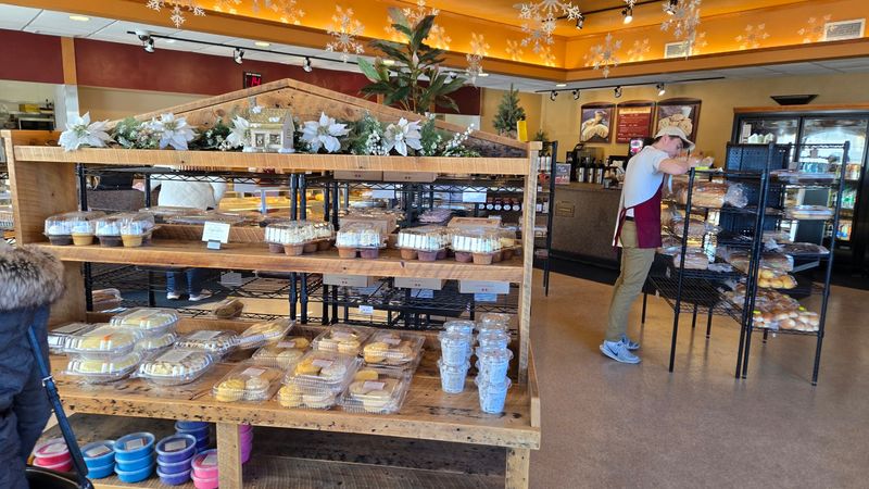 Manderfield's Home Bakery East, Appleton, WI