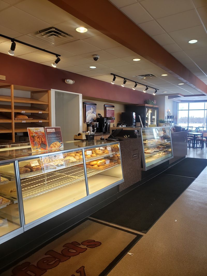 Manderfield's Home Bakery West, Appleton, WI