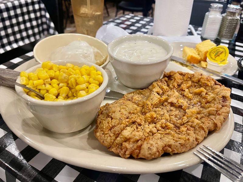 Mel's Country Cafe, Tomball, TX Mel's Country Cafe, Tomball, TX