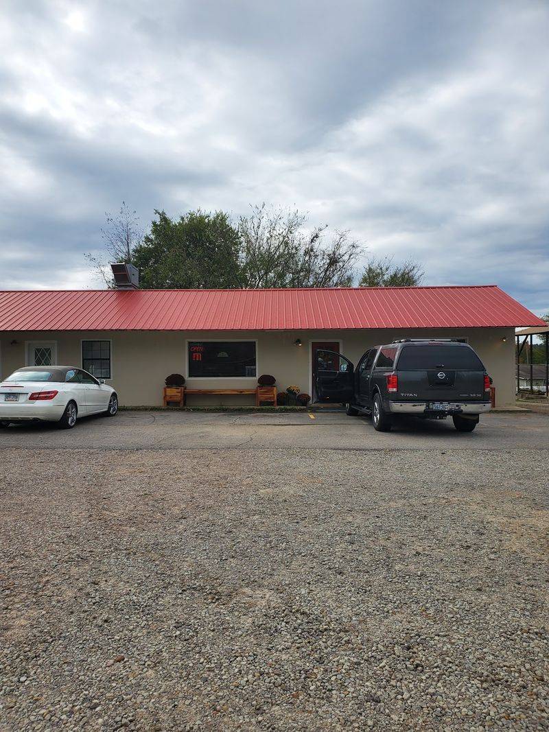 Mel's HWY 10 Cafe, Magazine, AR