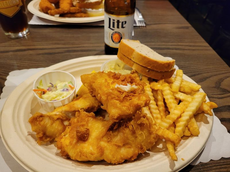 Mibb's & Viv's, Lannon, WI