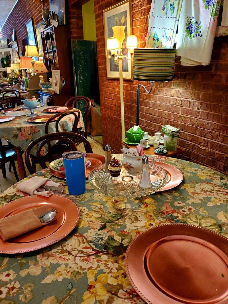Miss Marenda's Tea Room, Sparta, TN