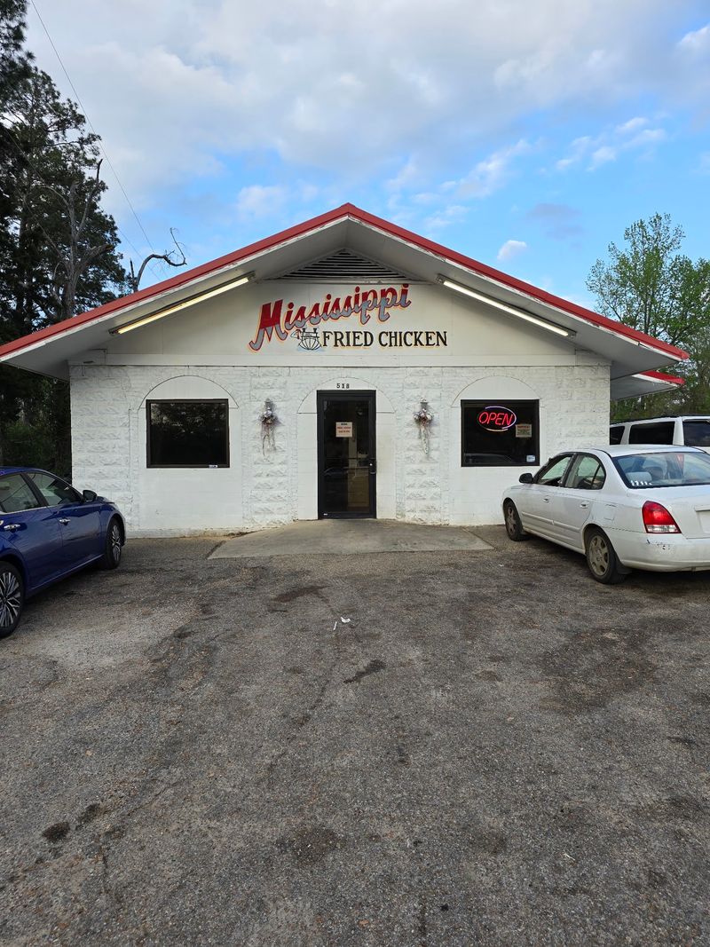 Mississippi Fried Chicken and Bar-B-Que, Waynesboro, MS
