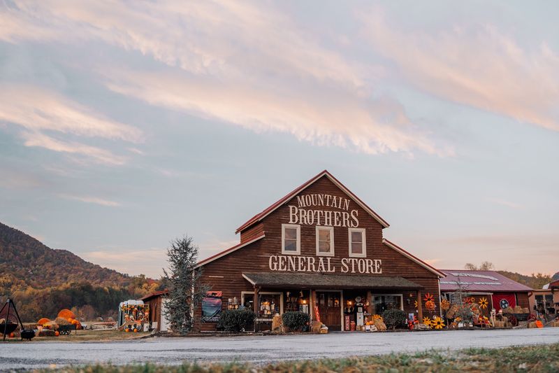 Mountain Brothers General Store, Sevierville, TN