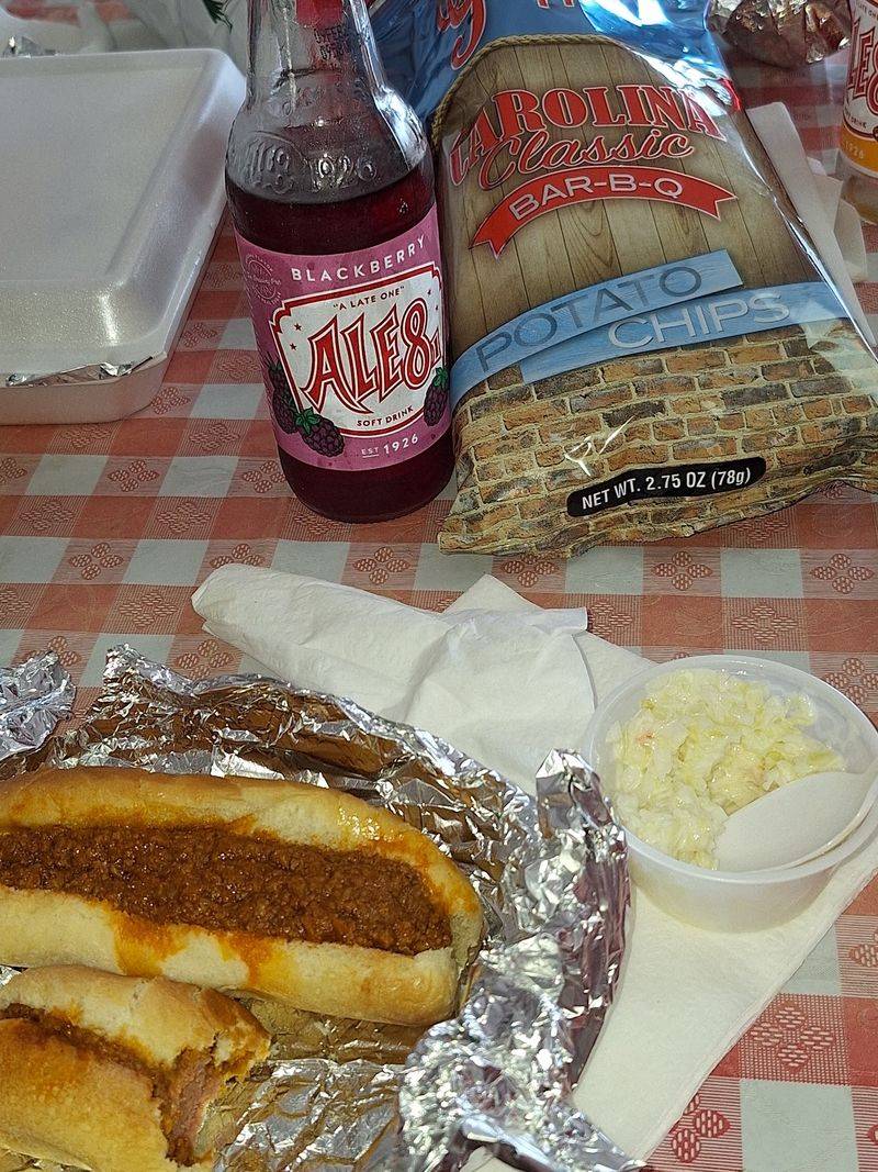 Mr. Ed's Hotdogs, Stanton, KY