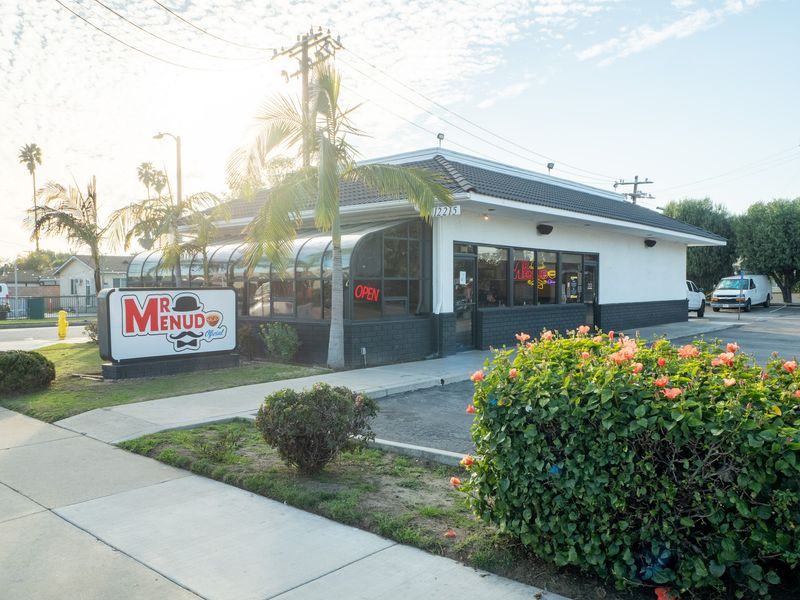 Mr. Menudo Oficial - Downey, Downey, CA Mr. Menudo Oficial - Downey, Downey, CA