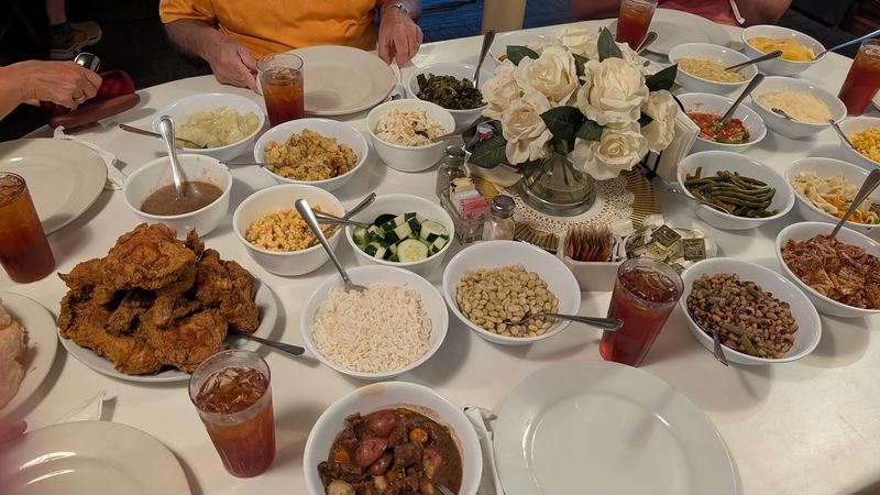 Mrs. Wilkes Dining Room, Savannah, GA
