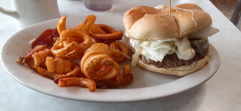 Nancy's Main Street Diner, Grafton, OH