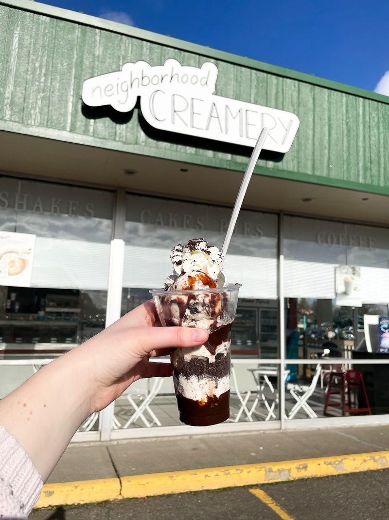 Neighborhood Creamery, Oak Grove, OR
