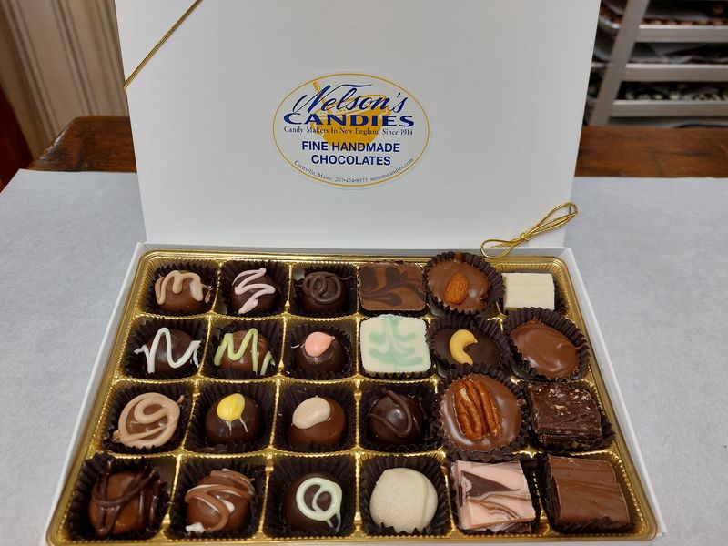 Nelson's Candies, Chanhassen