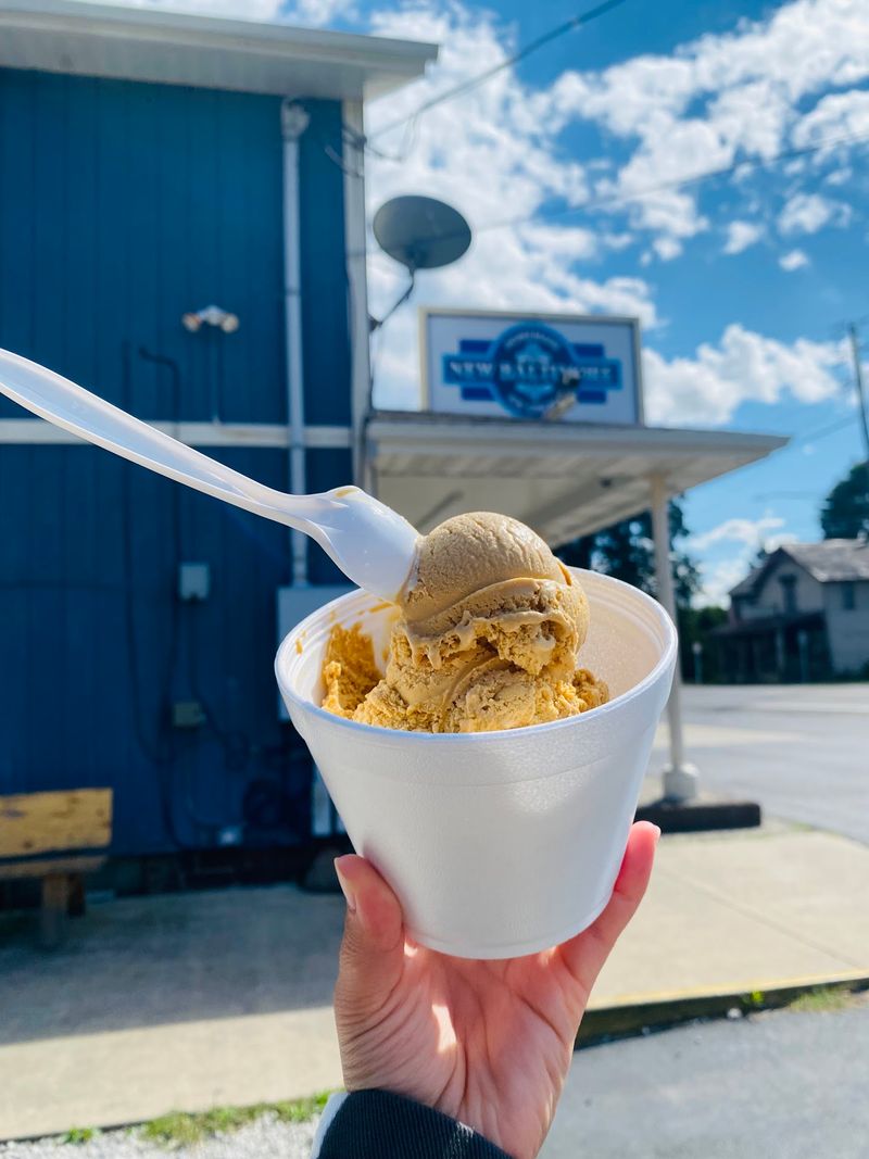 New Baltimore Homemade Ice Cream, Hartville, OH