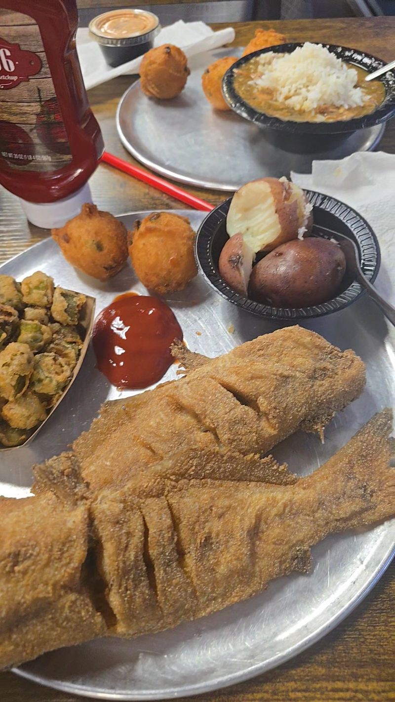 Newt's Catfish Seafood & Steaks, Hattiesburg, MS Newt's Catfish Seafood & Steaks, Hattiesburg, MS