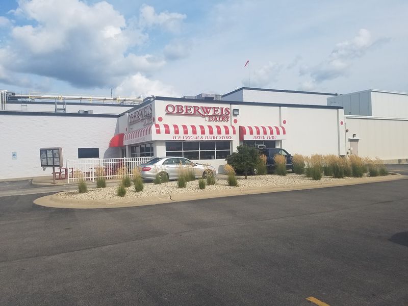 Oberweis Dairy Bakery Roots, Aurora, Illinois