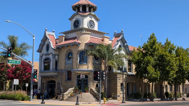 Old City Hall Restaurant, Gilroy, CA