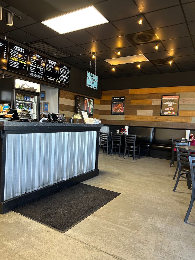 Order At The Counter, Relax At The Table