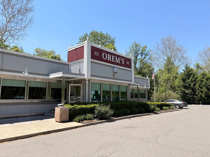 Orem's Diner Deli Counter, Wilton, Connecticut