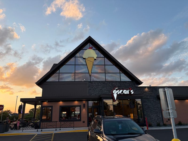 Oscar's Frozen Custard | Waukesha, Waukesha, WI