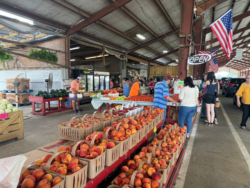 Over 30 Stands Packed With Local Goods Over 30 Stands Packed With Local Goods
