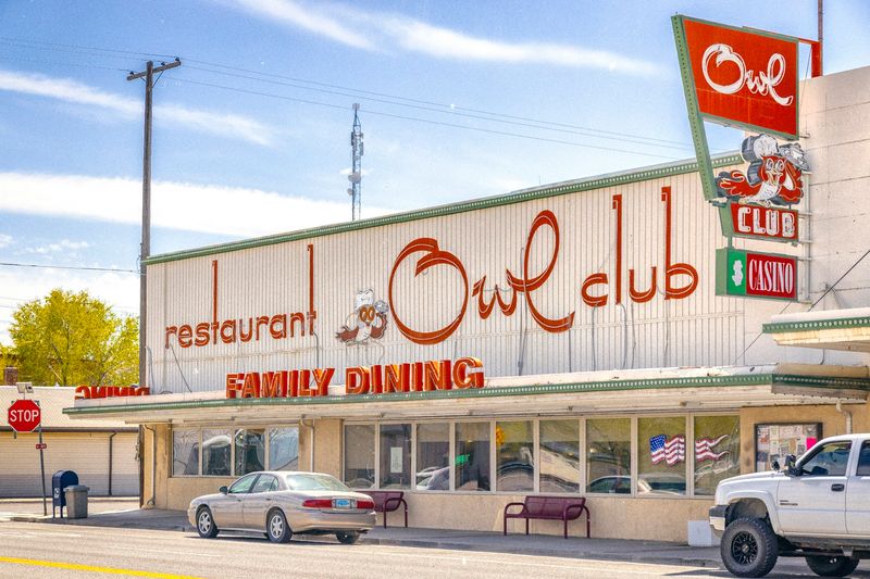 Owl Club Casino & Restaurant, Battle Mountain, NV