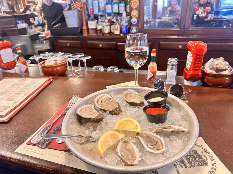 Oysters, Raw or Fried Oysters, Raw or Fried