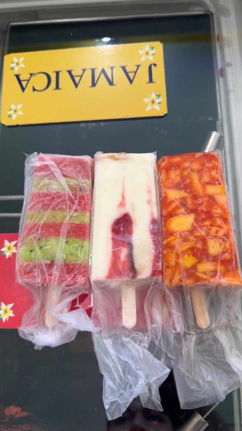 Paletas That Keep People Talking