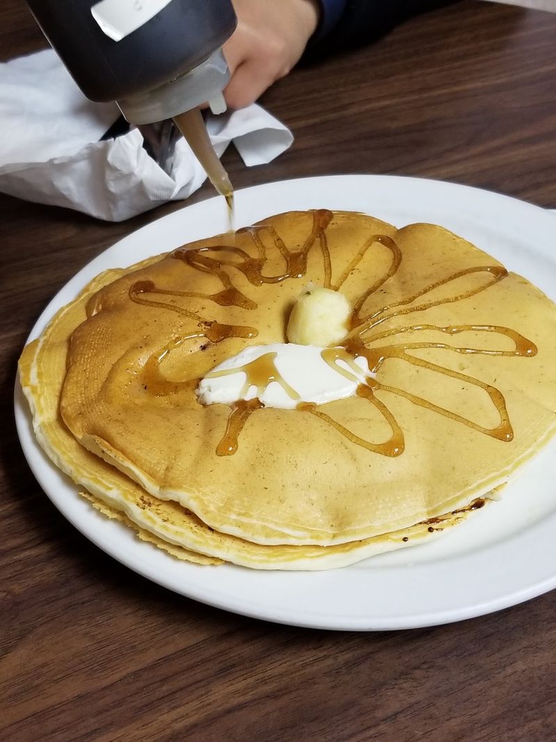 Pancakes And French Toast Worth Ordering