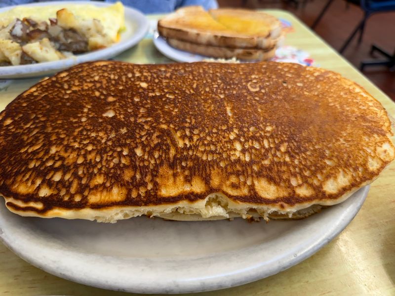 Pancakes the Size of Hubcaps Pancakes the Size of Hubcaps