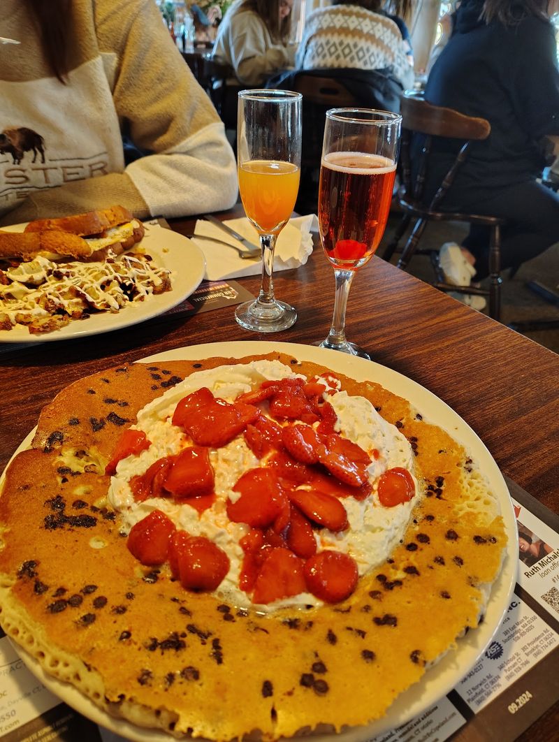 Pancakes the Size of Your Plate