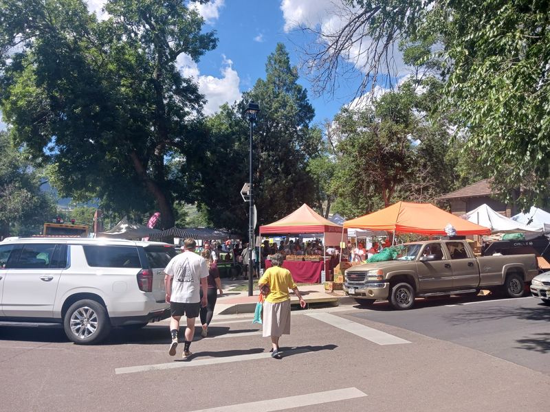 Parking Tips and Beating the Crowd